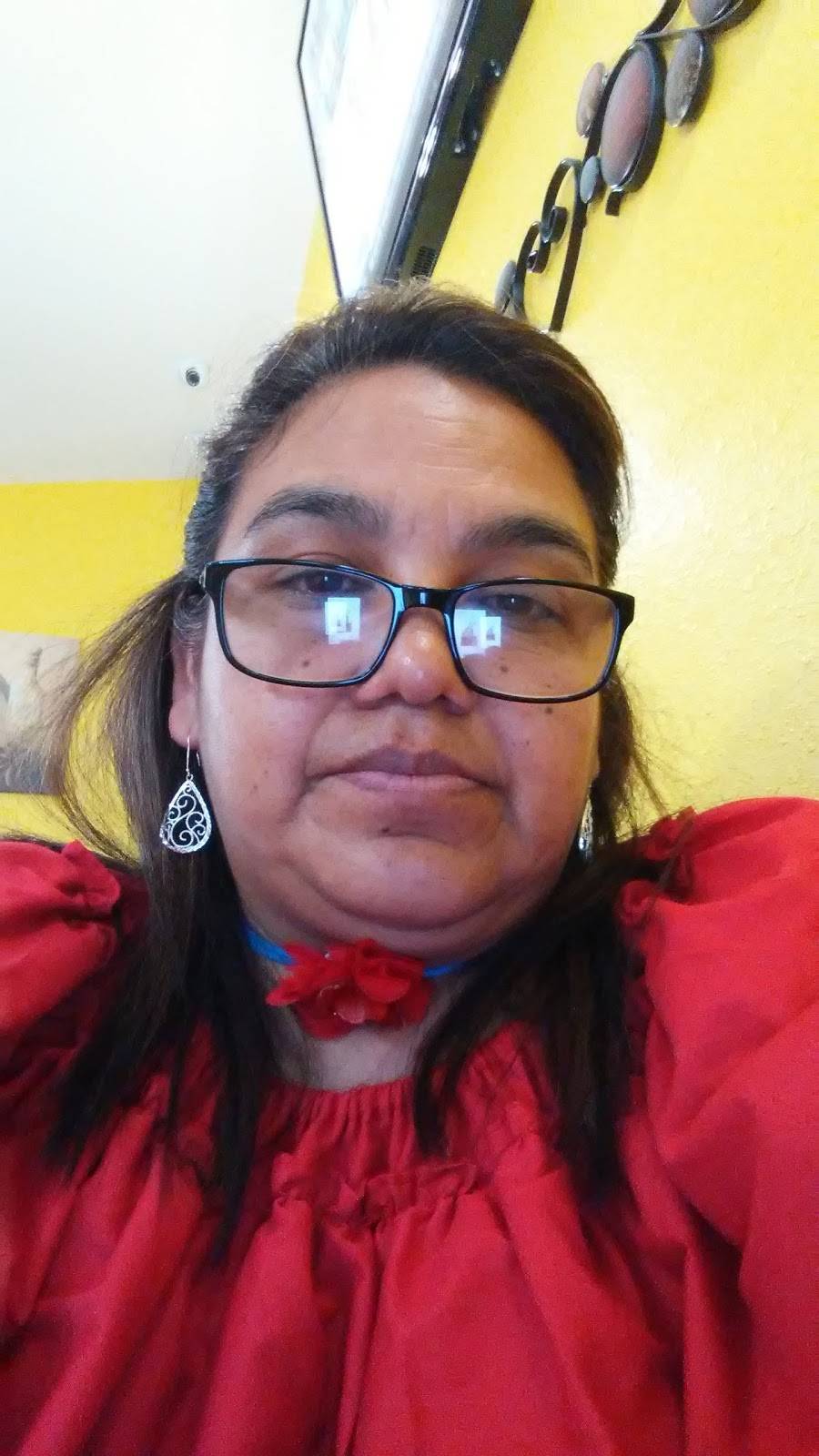 El portal | restaurant | 810 US-90, Castroville, TX 78009, USA | 8305385045 OR +1 830-538-5045