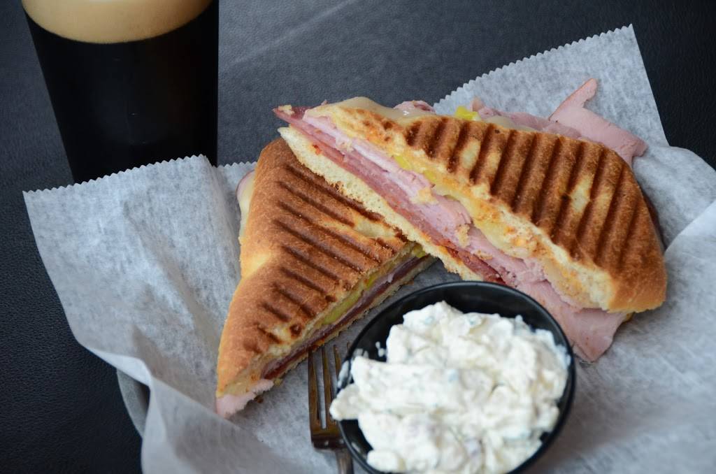 Chilly Water Brewing Company | restaurant | 719 Virginia Ave #105, Indianapolis, IN 46203, USA | 3179640518 OR +1 317-964-0518