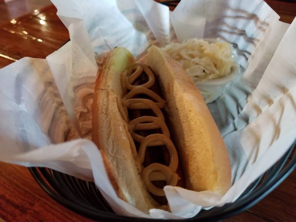 The Tap Haus | restaurant | 2518 Durant Ave ste c, Berkeley, CA 94704, USA | 5102805000 OR +1 510-280-5000