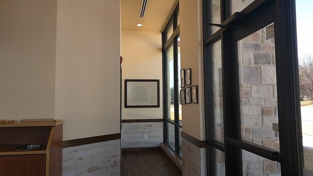 Chicken Express | restaurant | 411 S McDonald St, McKinney, TX 75069, USA | 9725471777 OR +1 972-547-1777