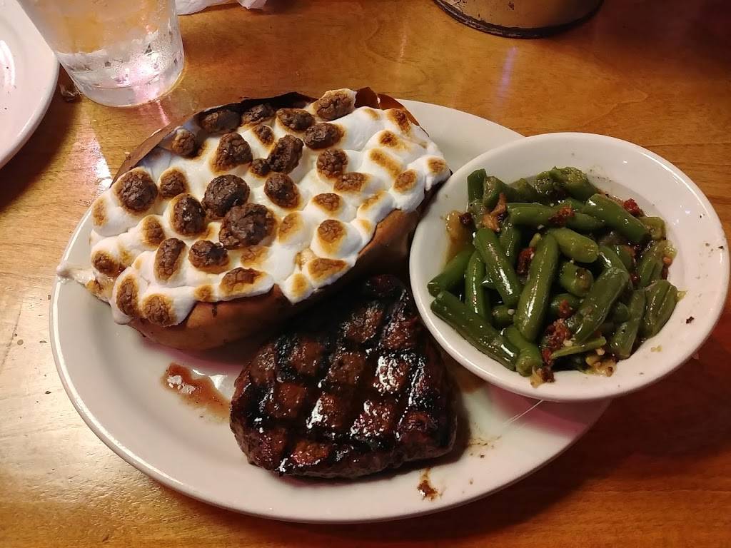 Texas Roadhouse | restaurant | 912 E Interstate 30, Rockwall, TX 75087, USA | 9727224053 OR +1 972-722-4053