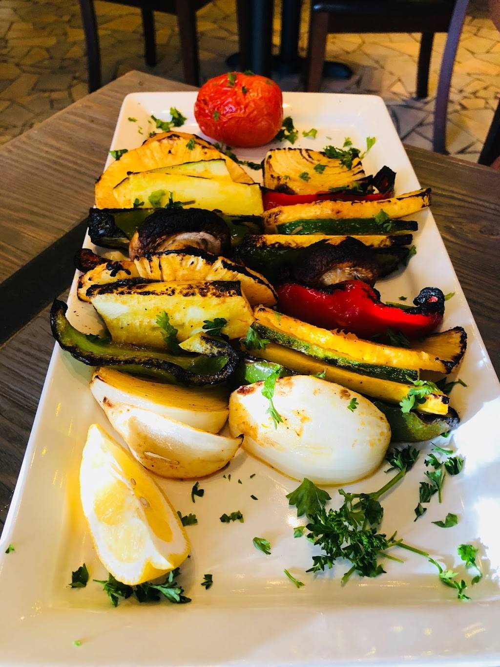 Noosh Kitchen | restaurant | 11880 Douglas Rd #200, Johns Creek, GA 30005, USA | 7706098133 OR +1 770-609-8133