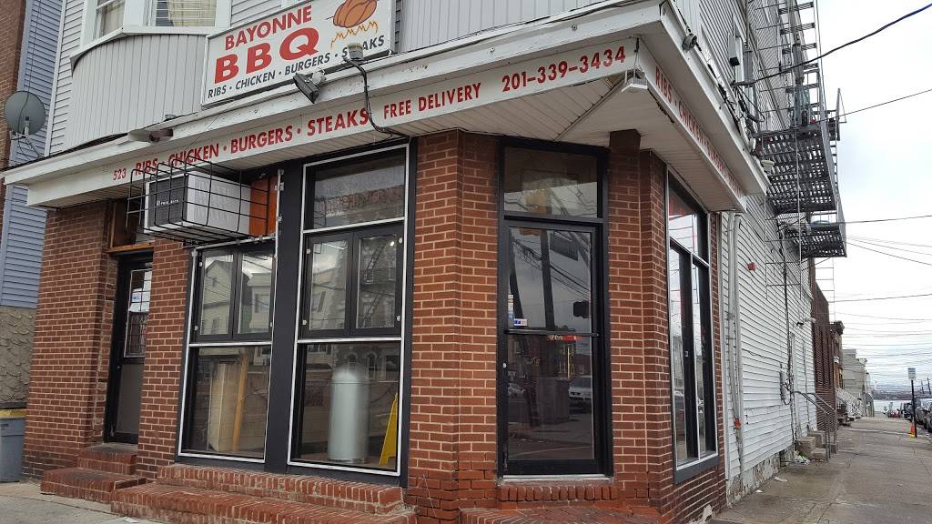 Bayonne BBQ & Wings | restaurant | 523 John F. Kennedy Blvd, Bayonne, NJ 07002, USA | 2013393434 OR +1 201-339-3434
