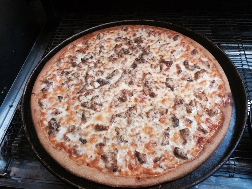 Keystone Pizza | restaurant | 7421 West Chester Pike, Upper Darby, PA 19082, USA | 6107341206 OR +1 610-734-1206