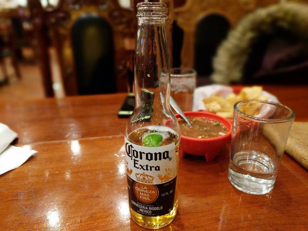 Garcias Restaurant | restaurant | 4760 N Lincoln Ave, Chicago, IL 60625, USA | 7737695600 OR +1 773-769-5600