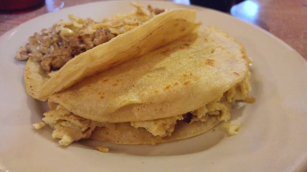 Los Vega | restaurant | 315 W San Antonio St, San Marcos, TX 78666, USA | 5123928484 OR +1 512-392-8484