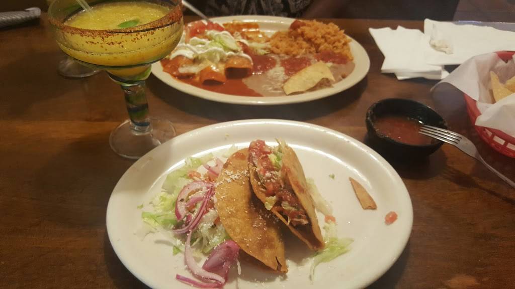 Osunas Restaurant | restaurant | 18746 Amar Rd, Walnut, CA 91789, USA | 6268104101 OR +1 626-810-4101