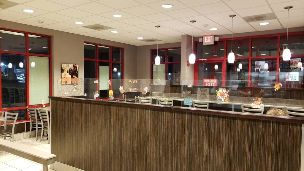 Arbys | restaurant | 5115 Camp Rd, Hamburg, NY 14075, USA | 7162021460 OR +1 716-202-1460