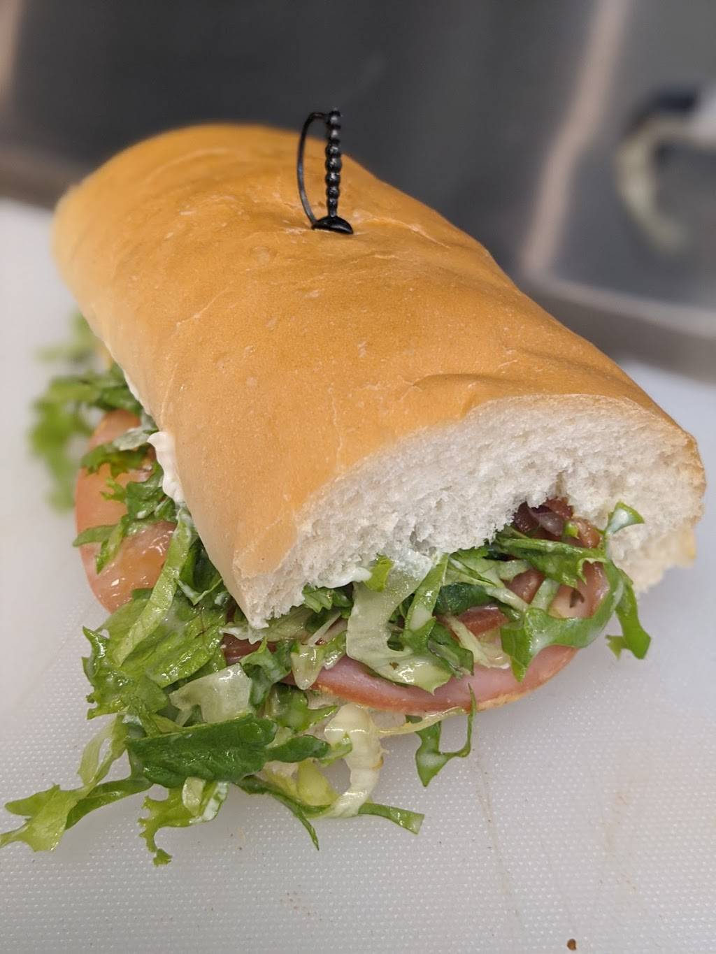 Captain Bills Subs SLO | restaurant | 1074 Higuera St, San Luis Obispo, CA 93401, USA | 8057831074 OR +1 805-783-1074