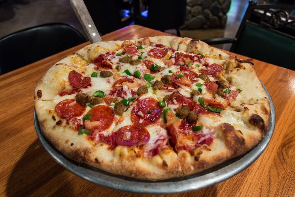 Jacksons Bar & Grill | restaurant | 6020 W Flamingo Rd, Las Vegas, NV 89103, USA | 7023622116 OR +1 702-362-2116