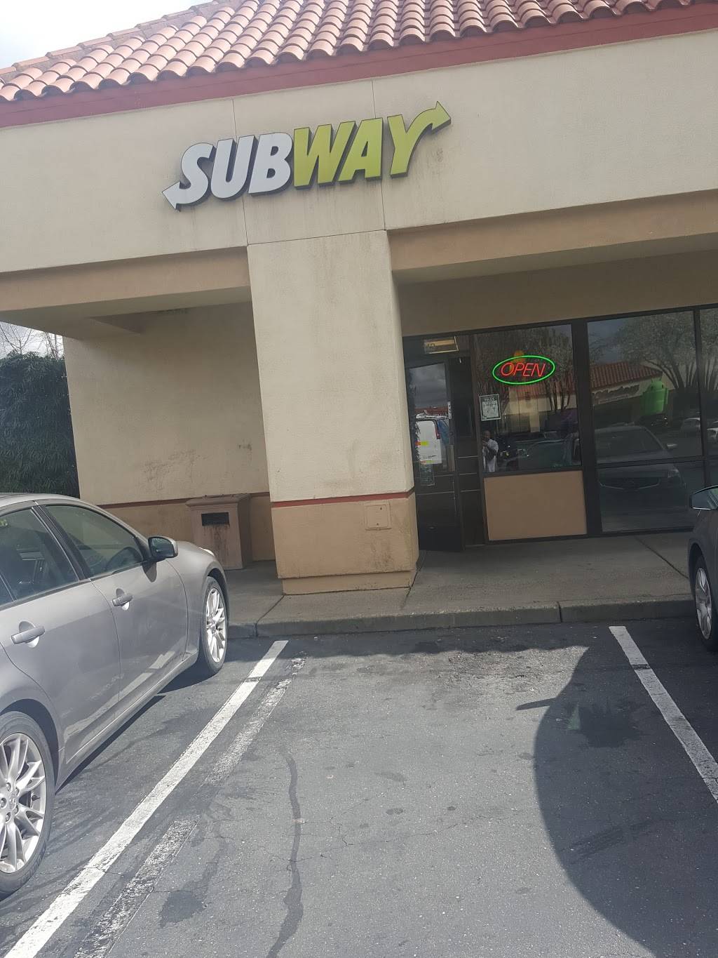Subway | restaurant | Raleys Shopping Center, 7459 Watt Ave Suite 113, North Highlands, CA 95660, USA | 8333668564 OR +1 833-366-8564