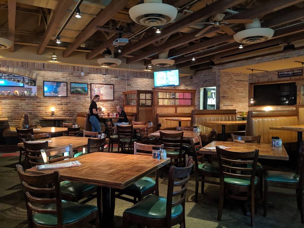 Old Chicago | restaurant | 11969 S Strang Line Rd, Olathe, KS 66062, USA | 9137649850 OR +1 913-764-9850