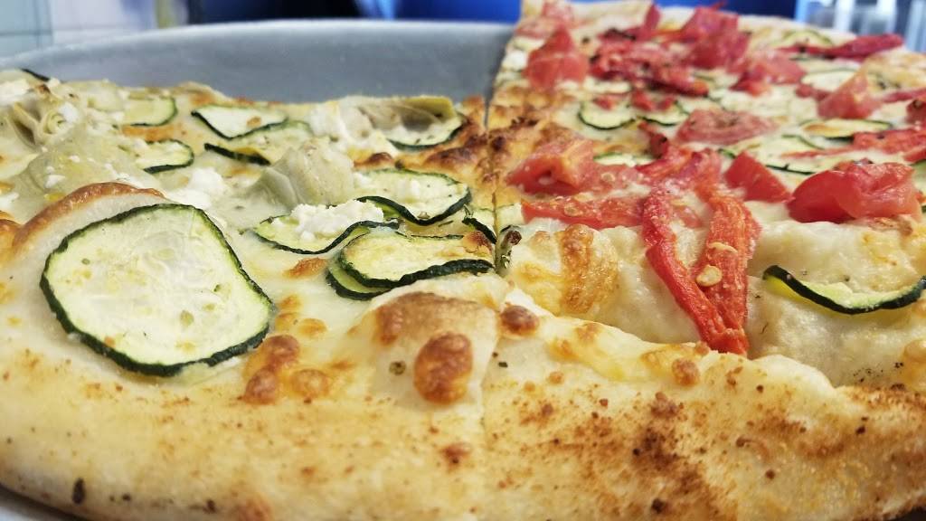 Pizzaiolo Gourmet Pizza | restaurant | 3 Rees St, Toronto, ON M5V 3J2, Canada | 4163604444 OR +1 416-360-4444