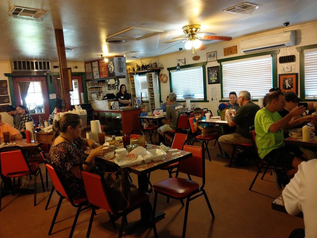 Mels Country Cafe | restaurant | 24814 Stanolind Rd, Tomball, TX 77375, USA | 2812556357 OR +1 281-255-6357