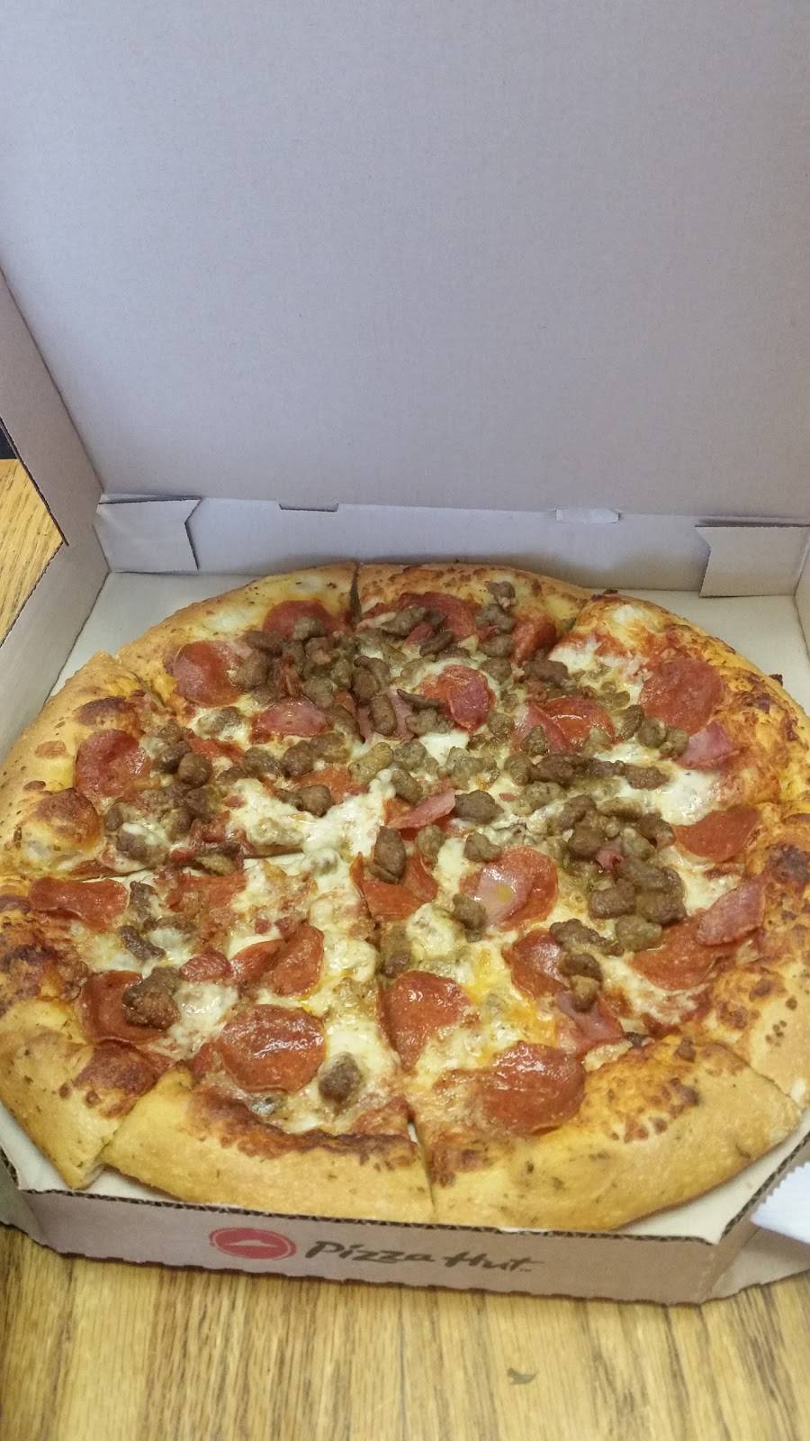 Pizza Hut | meal takeaway | 1828 Bohicket Rd, Johns Island, SC 29455, USA | 8435591700 OR +1 843-559-1700