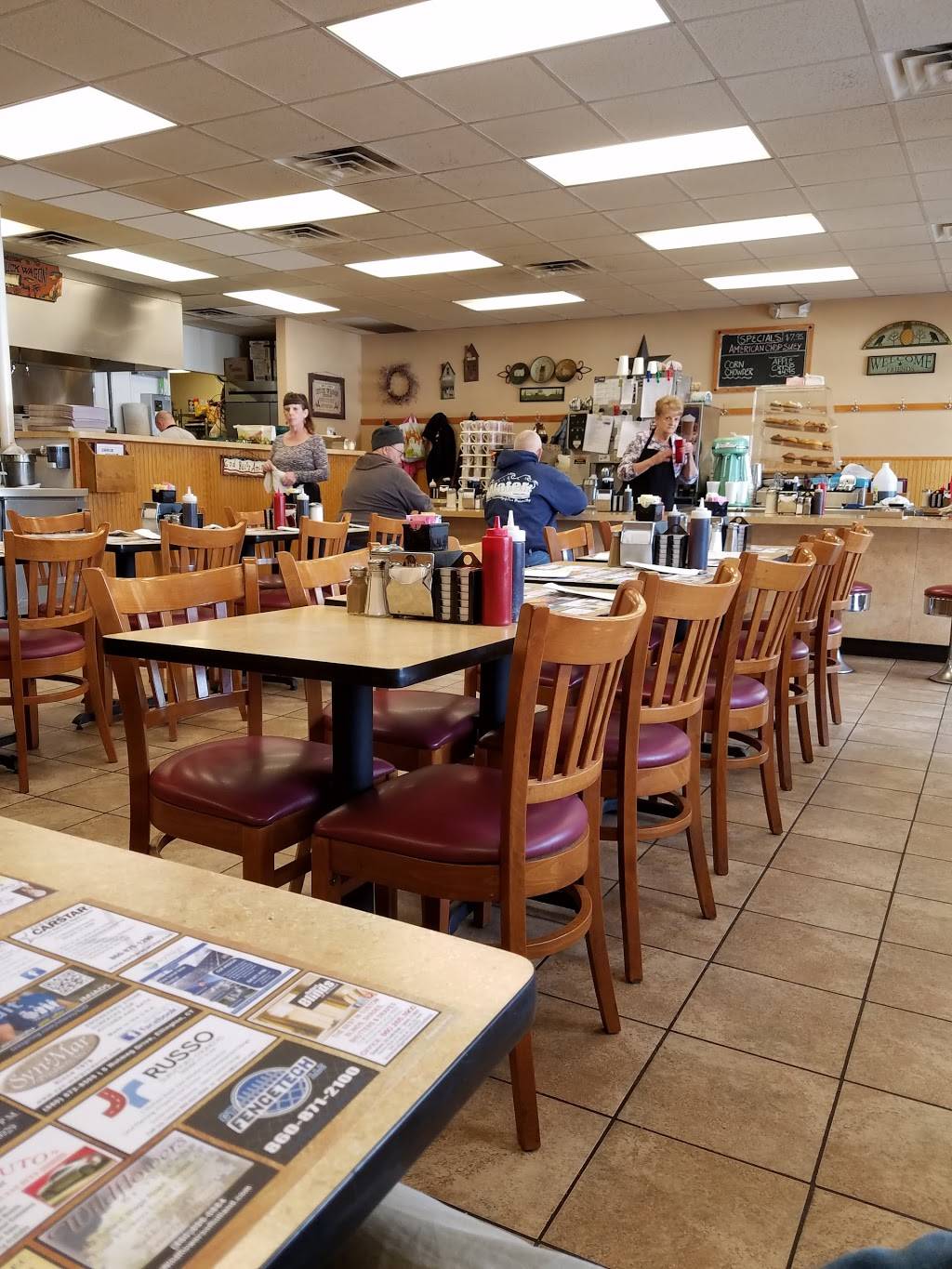 Chuck Wagon Restaurant | restaurant | 3302, 12 Church St, Ellington, CT 06029, USA | 8608723950 OR +1 860-872-3950