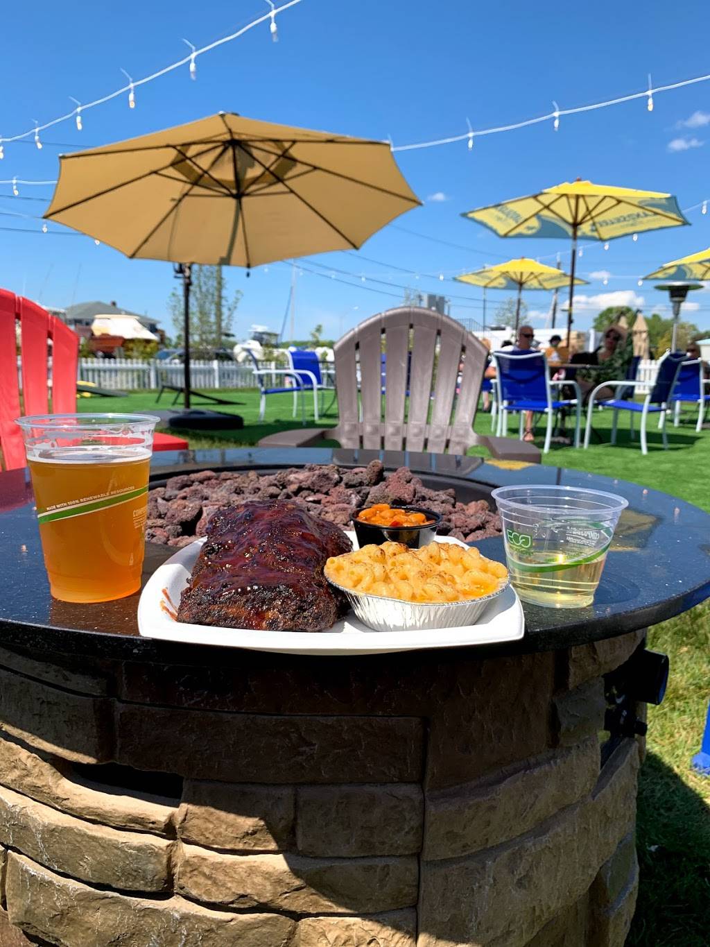 Sunset Landing | restaurant | 377 Mago Point Way, Waterford, CT 06385, USA | 4752019953 OR +1 475-201-9953