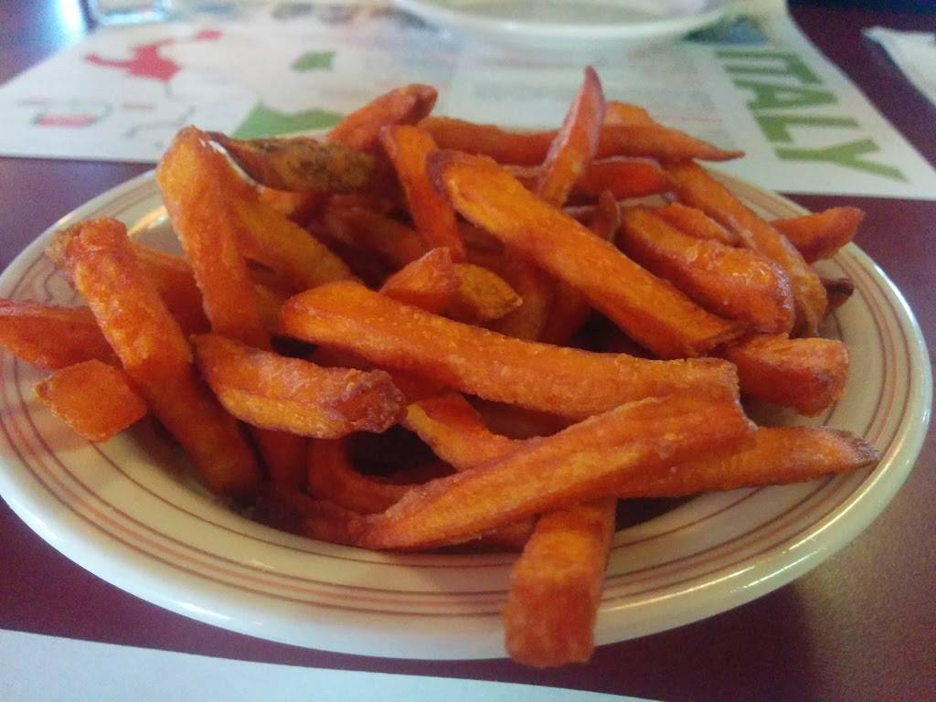 Scottos Italian Restaurant & Pizzeria | restaurant | 1412 W Broad St, Waynesboro, VA 22980, USA | 5409428715 OR +1 540-942-8715