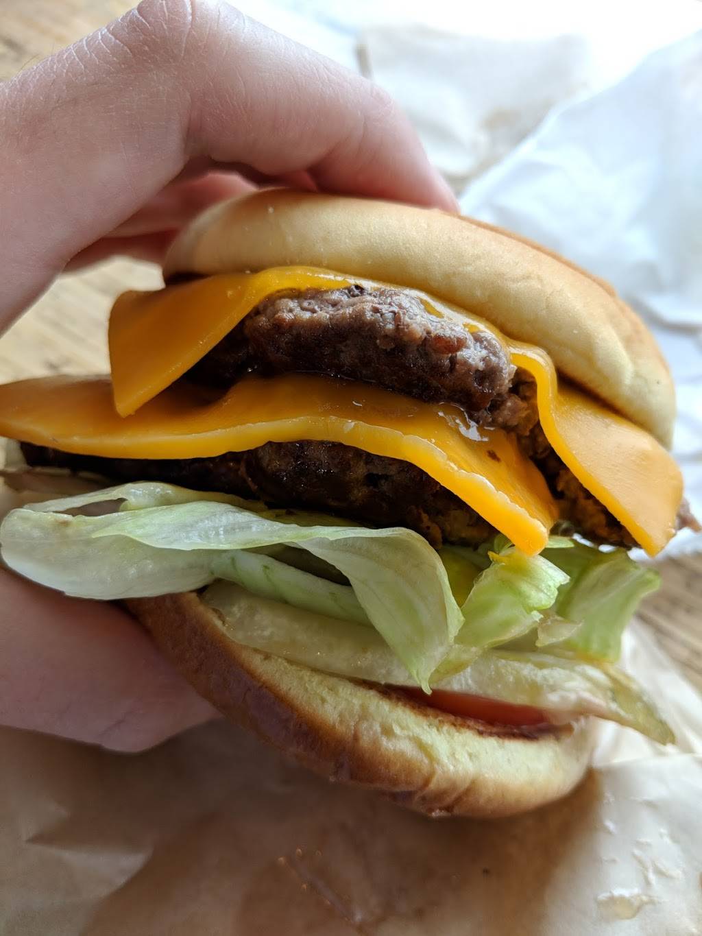 Elevation Burger | Ann Arbor - Washtenaw | restaurant | 3365 Washtenaw Ave, Ann Arbor, MI 48104, USA | 7345850467 OR +1 734-585-0467