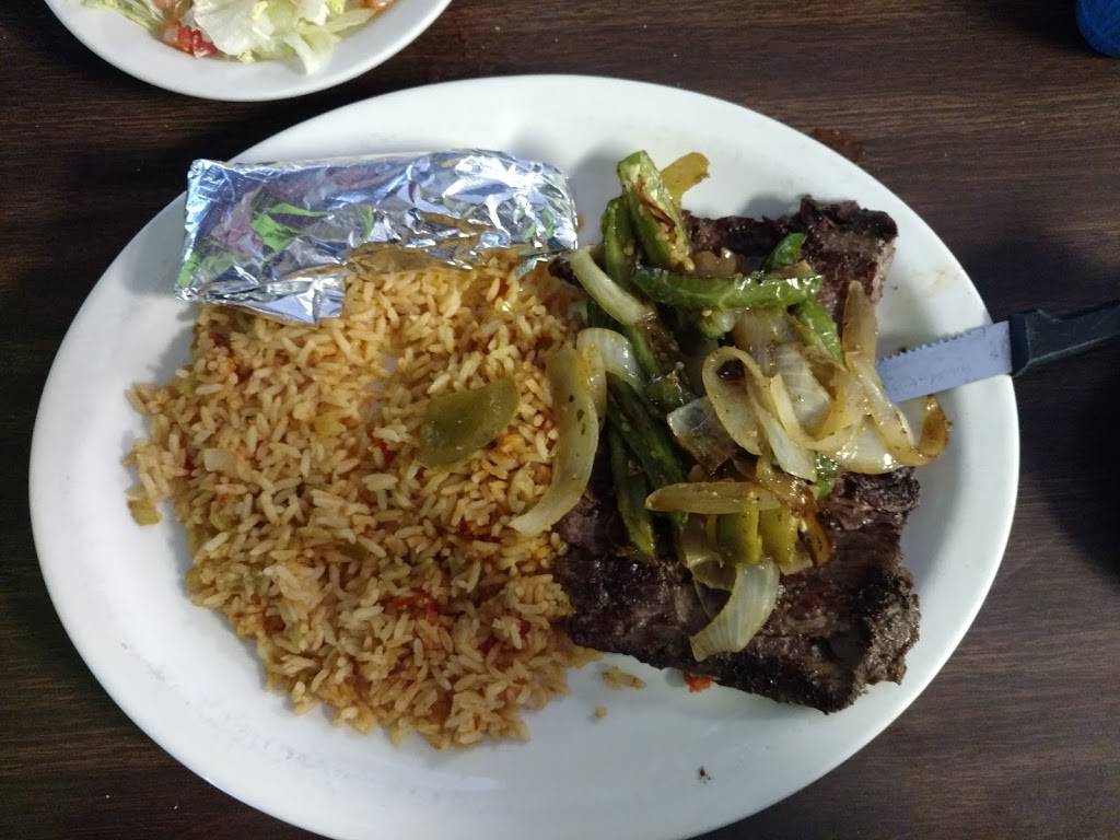 Machos Mexican Restaurant | restaurant | 1-11 Buccaneer Dr, Winnie, TX 77665, USA | 4092969838 OR +1 409-296-9838