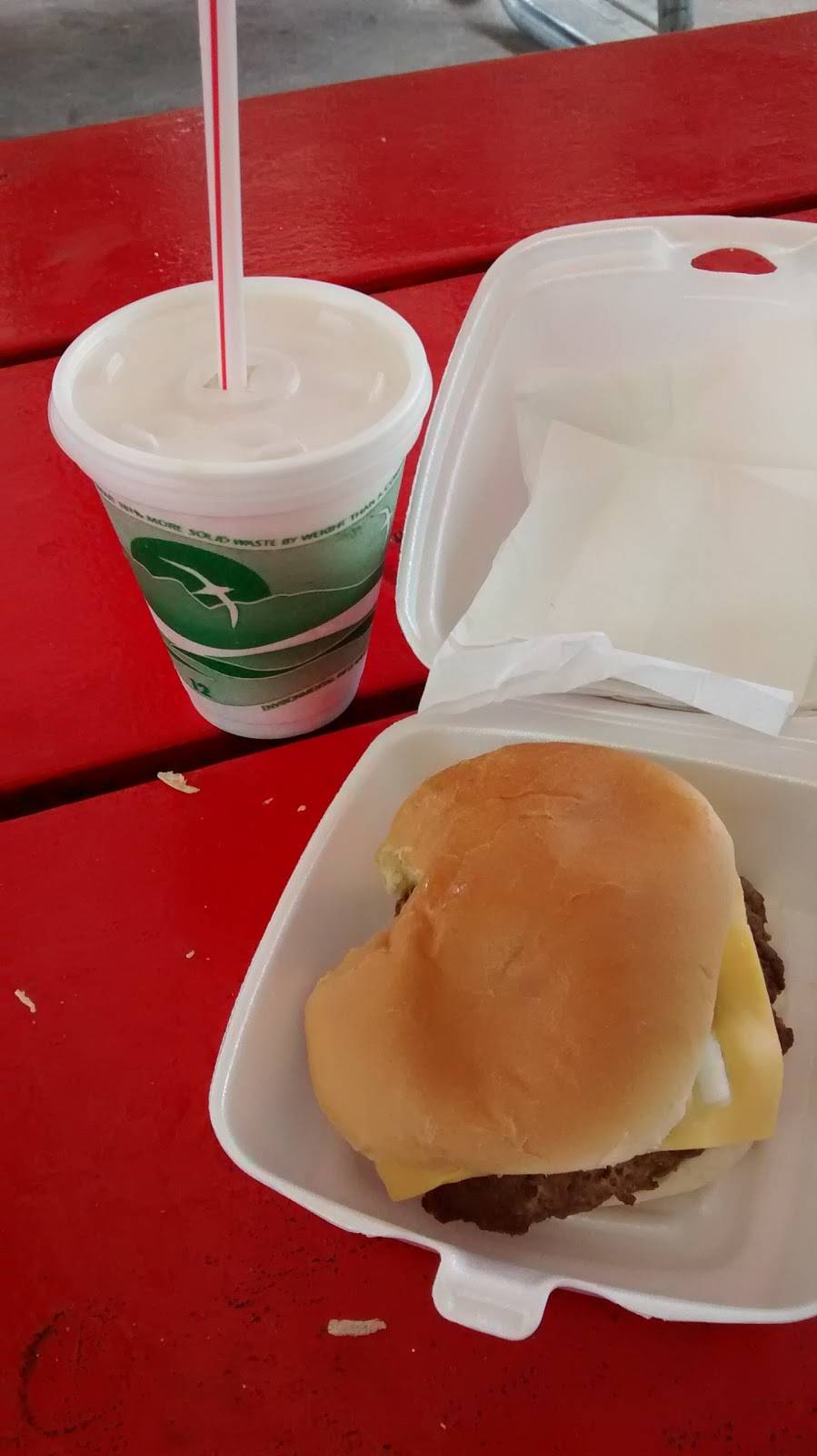 Dairy Depot | restaurant | N Sandusky St, Delaware, OH 43015, USA | 7403635297 OR +1 740-363-5297