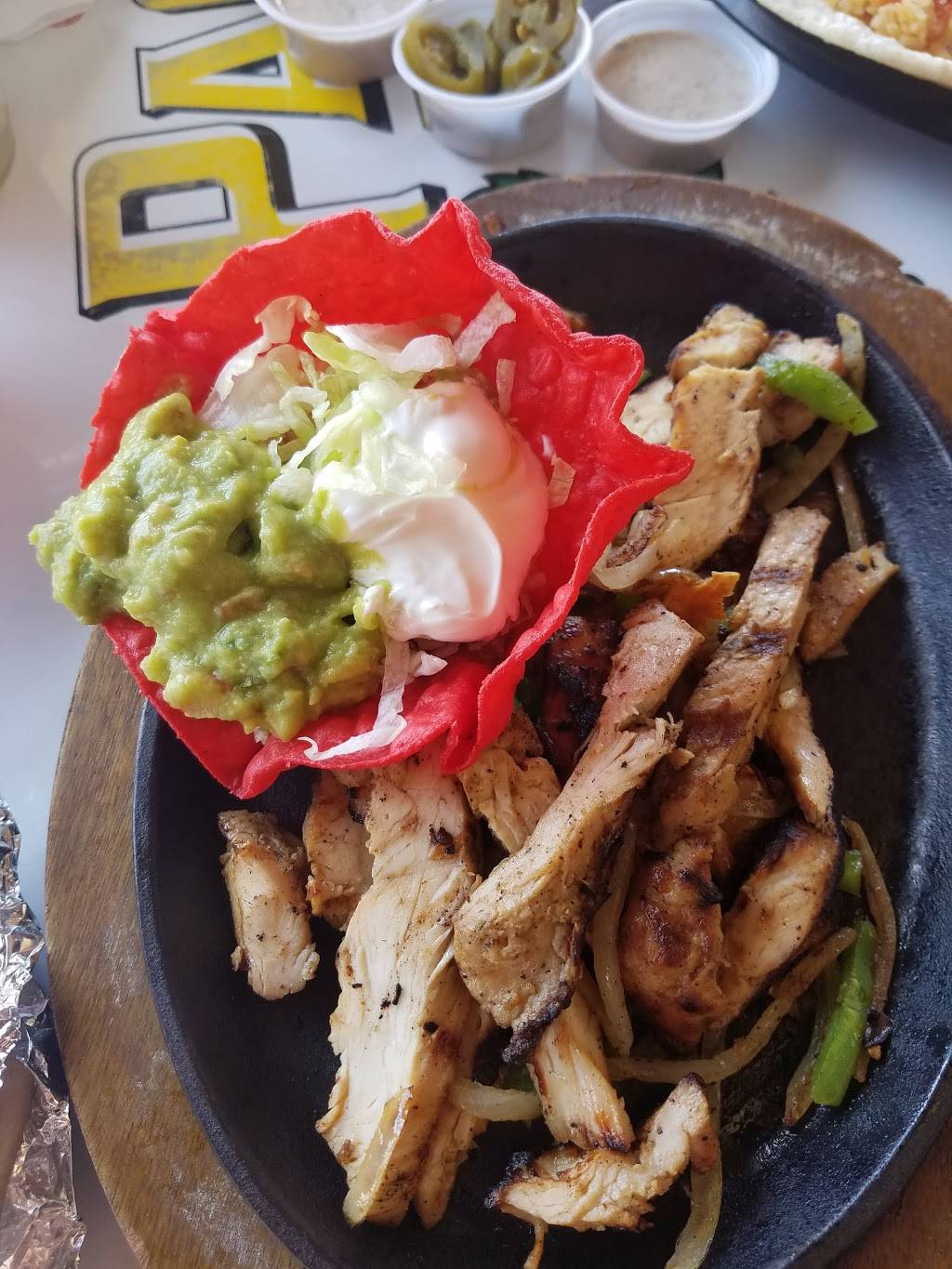 Taco Cabana | restaurant | 11111 Broadway St, Pearland, TX 77584, USA | 7133401185 OR +1 713-340-1185