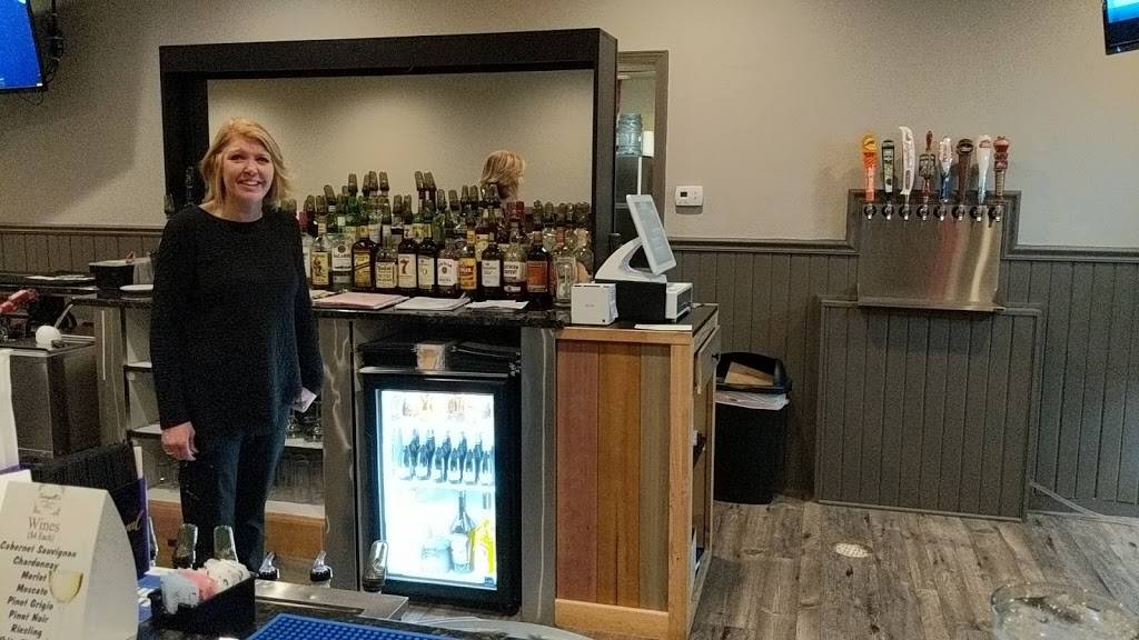 Sangalli’s Italian Steakhouse | restaurant | 2217 Court St, Pekin, IL 61554, USA | 3096208413 OR +1 309-620-8413