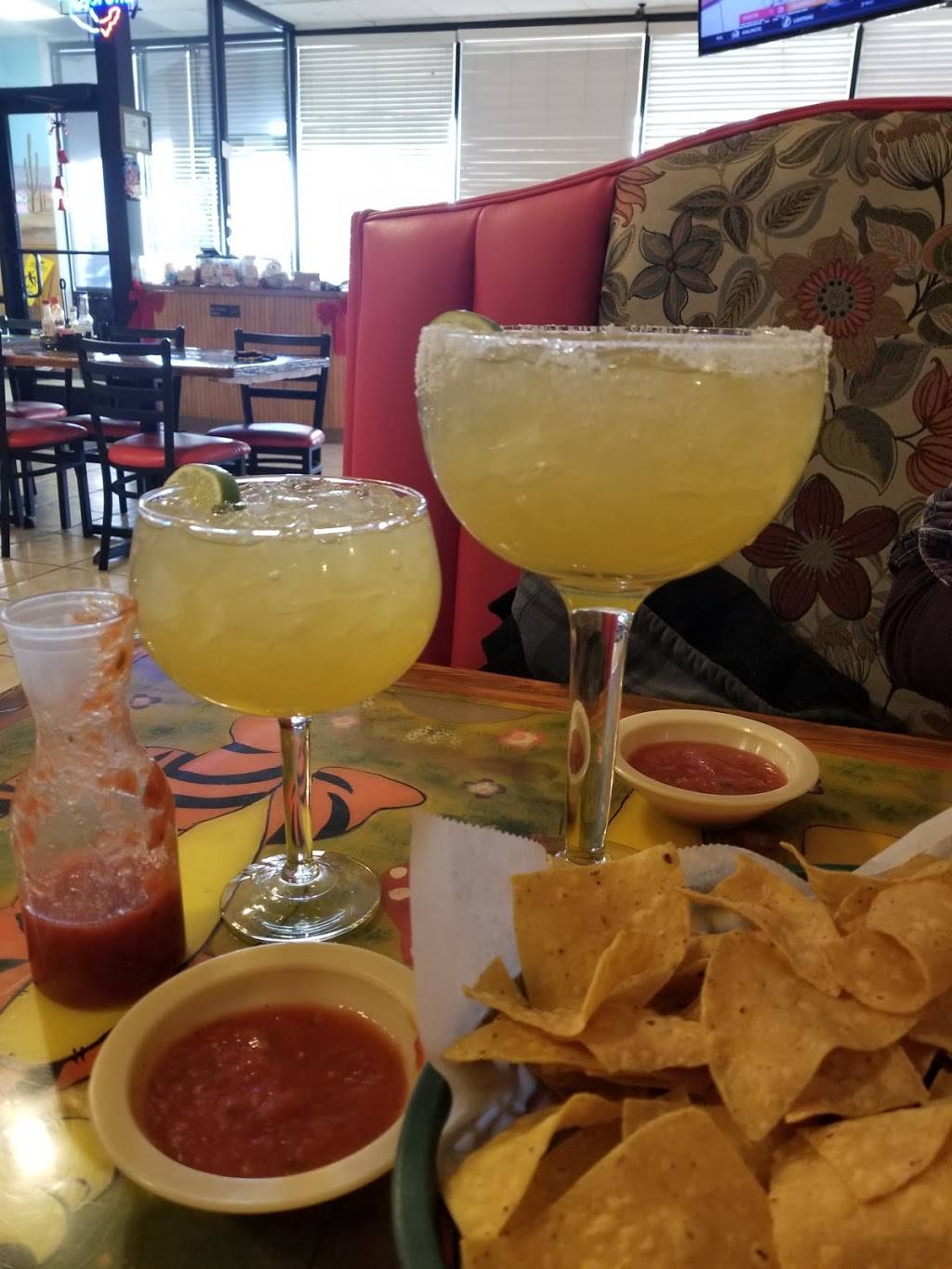 El Maguey Mexican Restauraunt | restaurant | 6125 Ronald Reagan Dr, Lake St Louis, MO 63367, USA | 6365617222 OR +1 636-561-7222