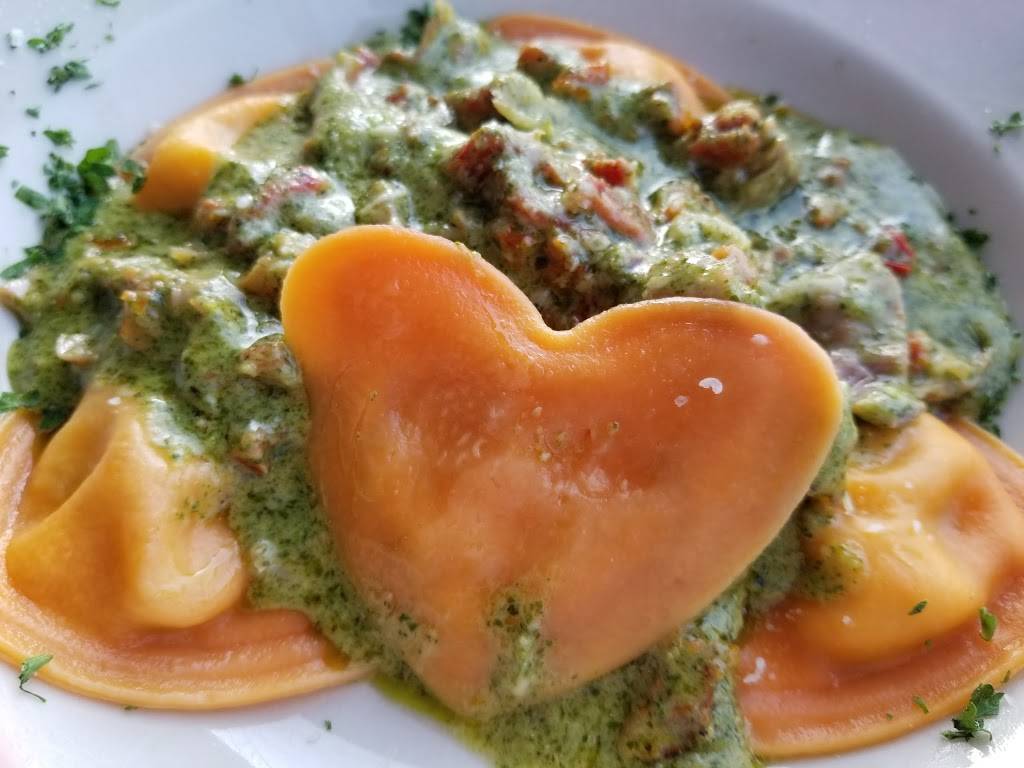 Dominics Italian Restaurant | restaurant | 268 Harbor Drive S., Oceanside, CA 92054, USA | 7607541881 OR +1 760-754-1881