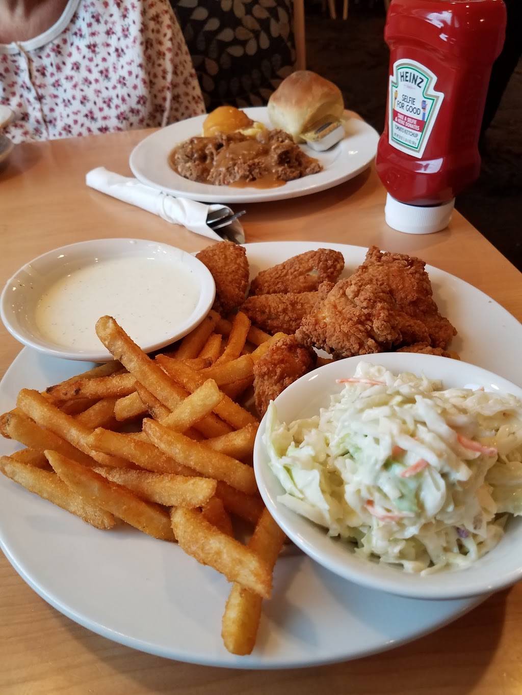 Chippewa Family Restaurant | restaurant | 1701 Kennedy Rd, Chippewa Falls, WI 54729, USA | 7157234751 OR +1 715-723-4751