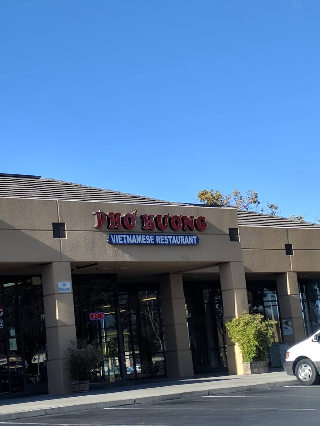 Pho Huong Vietnamese Restaurant | restaurant | 1954 Tully Rd, San Jose, CA 95122, USA | 4082237668 OR +1 408-223-7668