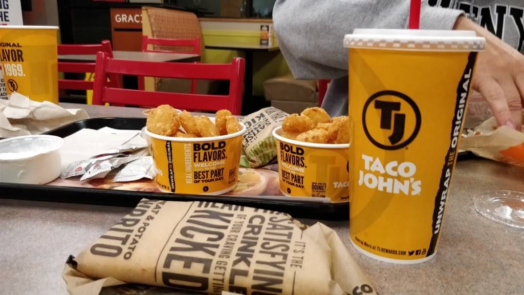 Taco Johns | restaurant | 6210 University Ave, Cedar Falls, IA 50613, USA | 3192776658 OR +1 319-277-6658