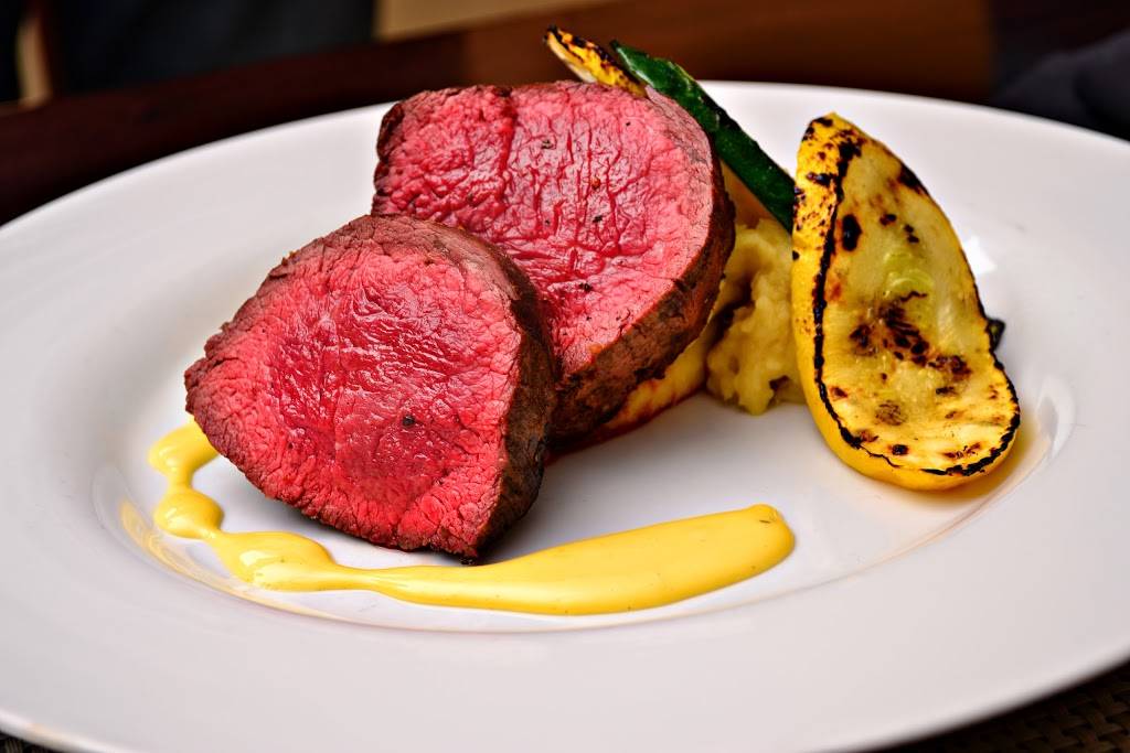 Lattitude | restaurant | 1338 Memorial Ave, West Springfield, MA 01089, USA | 4132418888 OR +1 413-241-8888