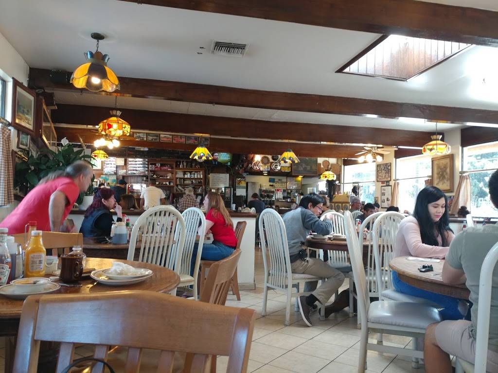 Teddys Cafe | restaurant | 12043 Pico Blvd, Los Angeles, CA 90064, USA | 3104449996 OR +1 310-444-9996