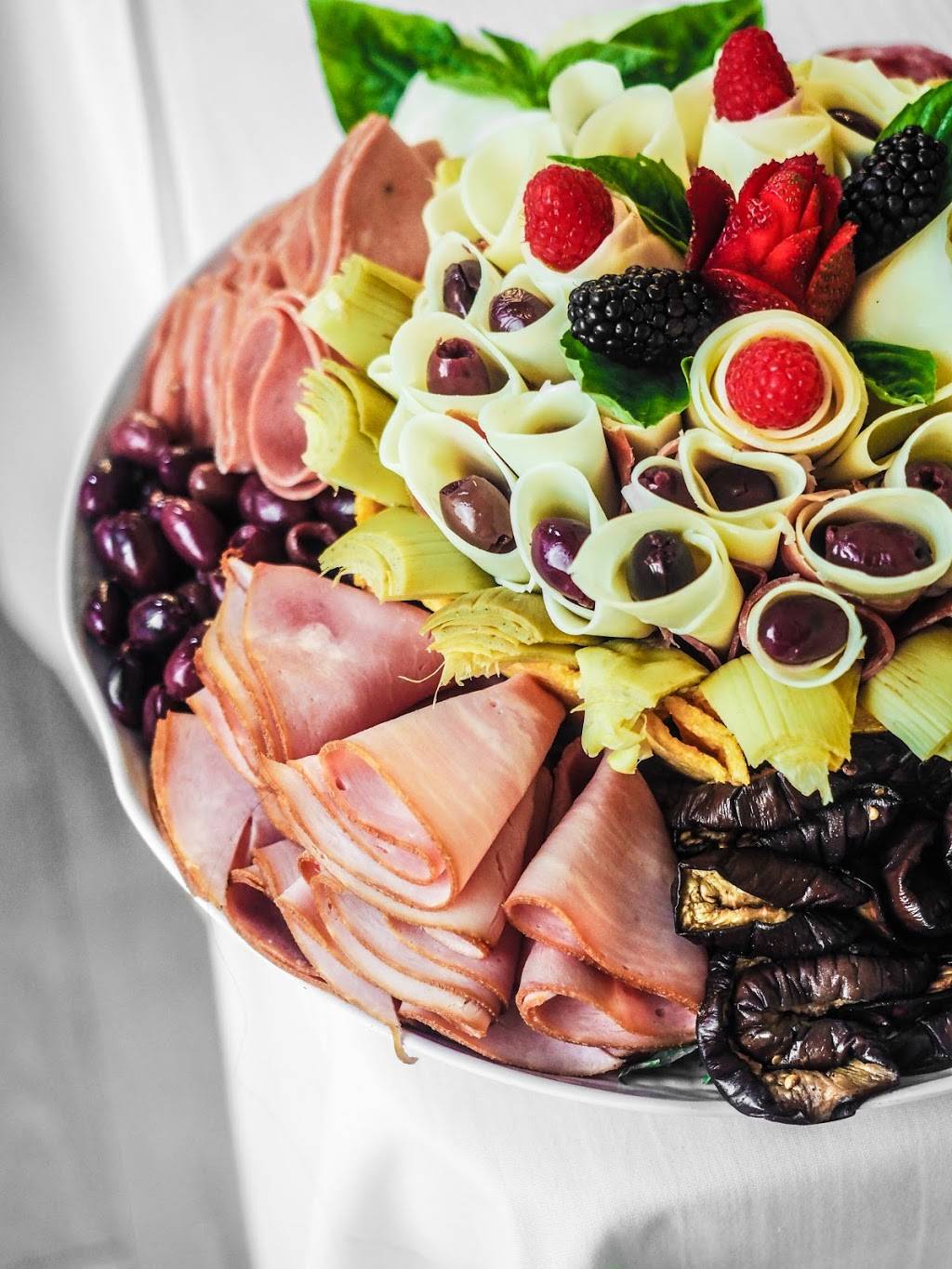 Focaccia Market Bakery | restaurant | 119 Sacramento St, San Francisco, CA 94111, USA | 4153972900 OR +1 415-397-2900