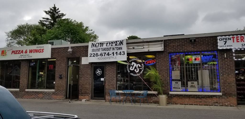 DoggyStyle Gourmet Hotdogs | meal takeaway | 1494 Pillette Rd, Windsor, ON N8Y 3B9, Canada | 2266741143 OR +1 226-674-1143