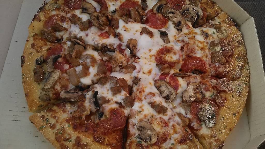 Pizza Hut | restaurant | 3880 Sullivant Ave, Columbus, OH 43228, USA | 6142722514 OR +1 614-272-2514