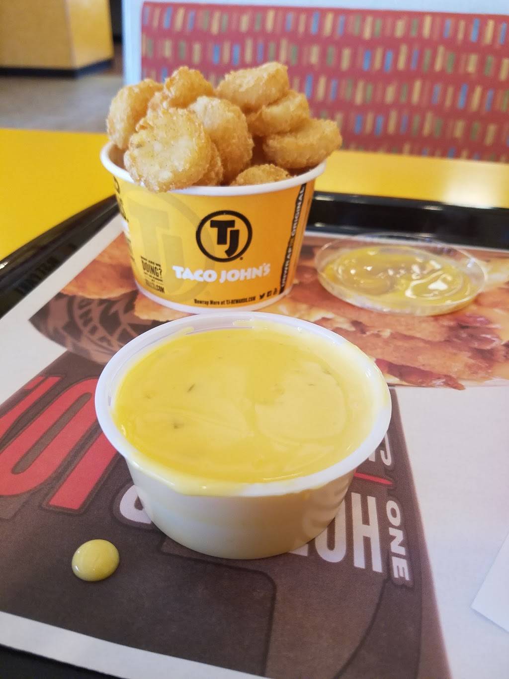 Taco Johns | restaurant | 500 Lincoln Way, Ames, IA 50010, USA | 5152323176 OR +1 515-232-3176