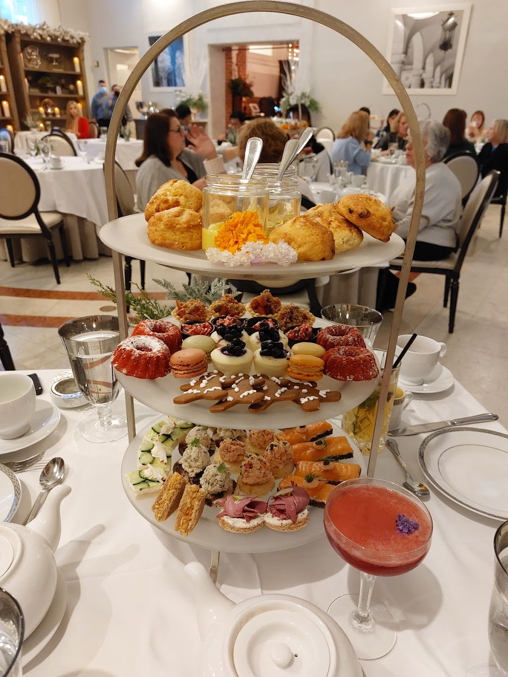 The Courtyard Tea Room | cafe | 700 Boylston St, Boston, MA 02116, USA | 7817631360 OR +1 781-763-1360