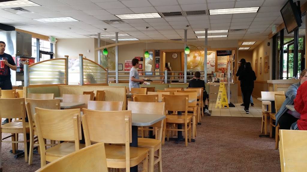 Wendys | restaurant | 5050 S Chesterfield Rd, Arlington, VA 22206, USA | 7035781991 OR +1 703-578-1991