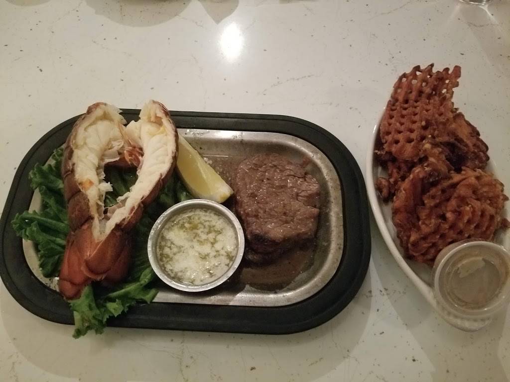 Annies T & T Steakhouse | restaurant | W598 County Rd N, Niagara, WI 54151, USA | 7155894111 OR +1 715-589-4111