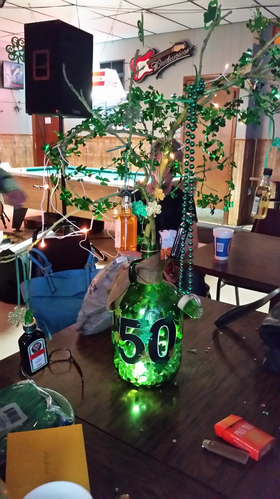 Doris Tavern | restaurant | 733 S Roosevelt Ave, Burlington, IA 52601, USA | 3197529038 OR +1 319-752-9038