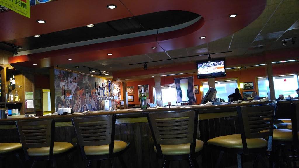 Applebees Grill + Bar | restaurant | 3600 S, IL-159, Glen Carbon, IL 62034, USA | 6182058550 OR +1 618-205-8550