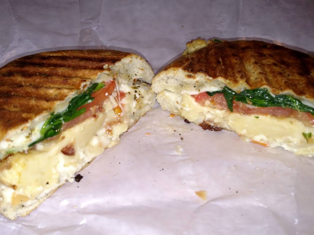 Harvest Moon Deli | restaurant | 258 State St #1519, Brewer, ME 04412, USA | 2079453354 OR +1 207-945-3354