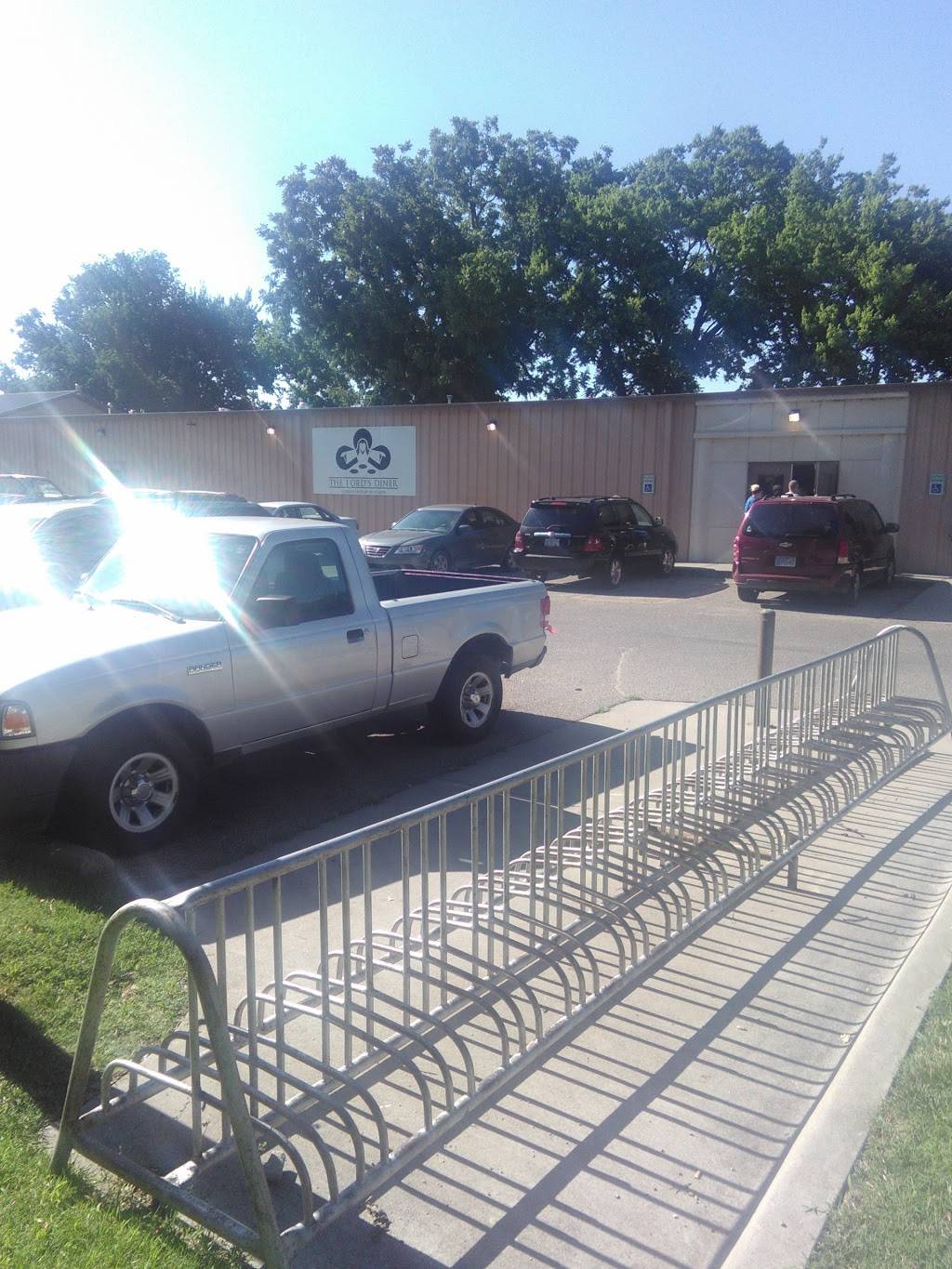 Lords Diner | restaurant | 2825 S Hillside St, Wichita, KS 67216, USA | 3162952122 OR +1 316-295-2122