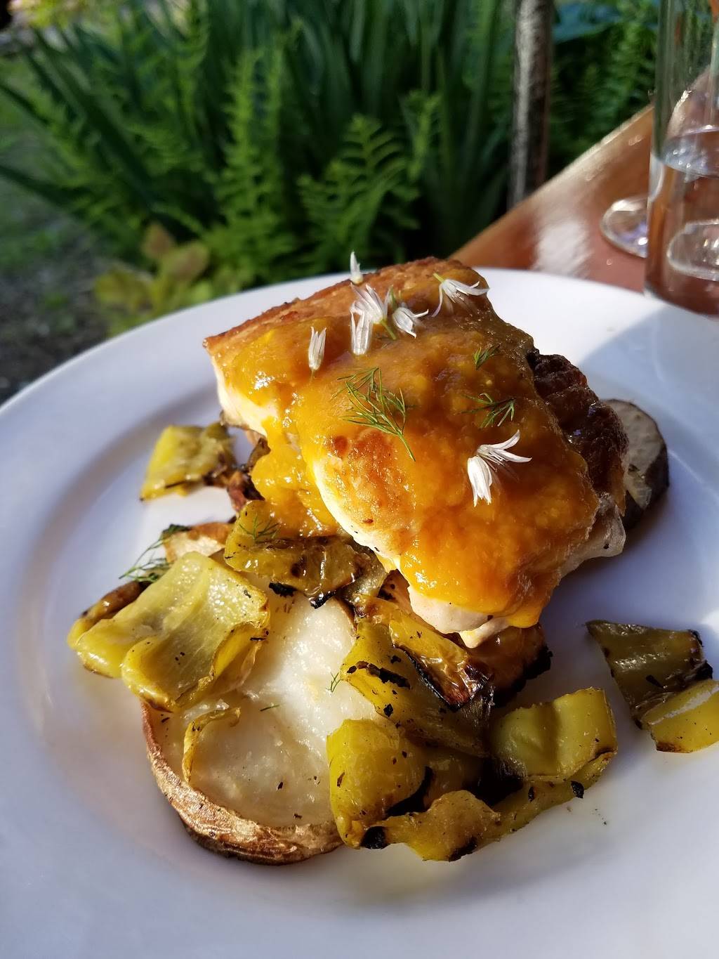 Loie Fullers | restaurant | 1455 Westminster St, Providence, RI 02909, USA | 4012734375 OR +1 401-273-4375