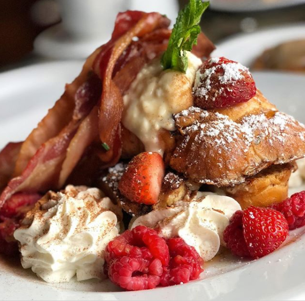 Bar Zepoli | restaurant | 75 Broad St, Stamford, CT 06901, USA | 2033533319 OR +1 203-353-3319