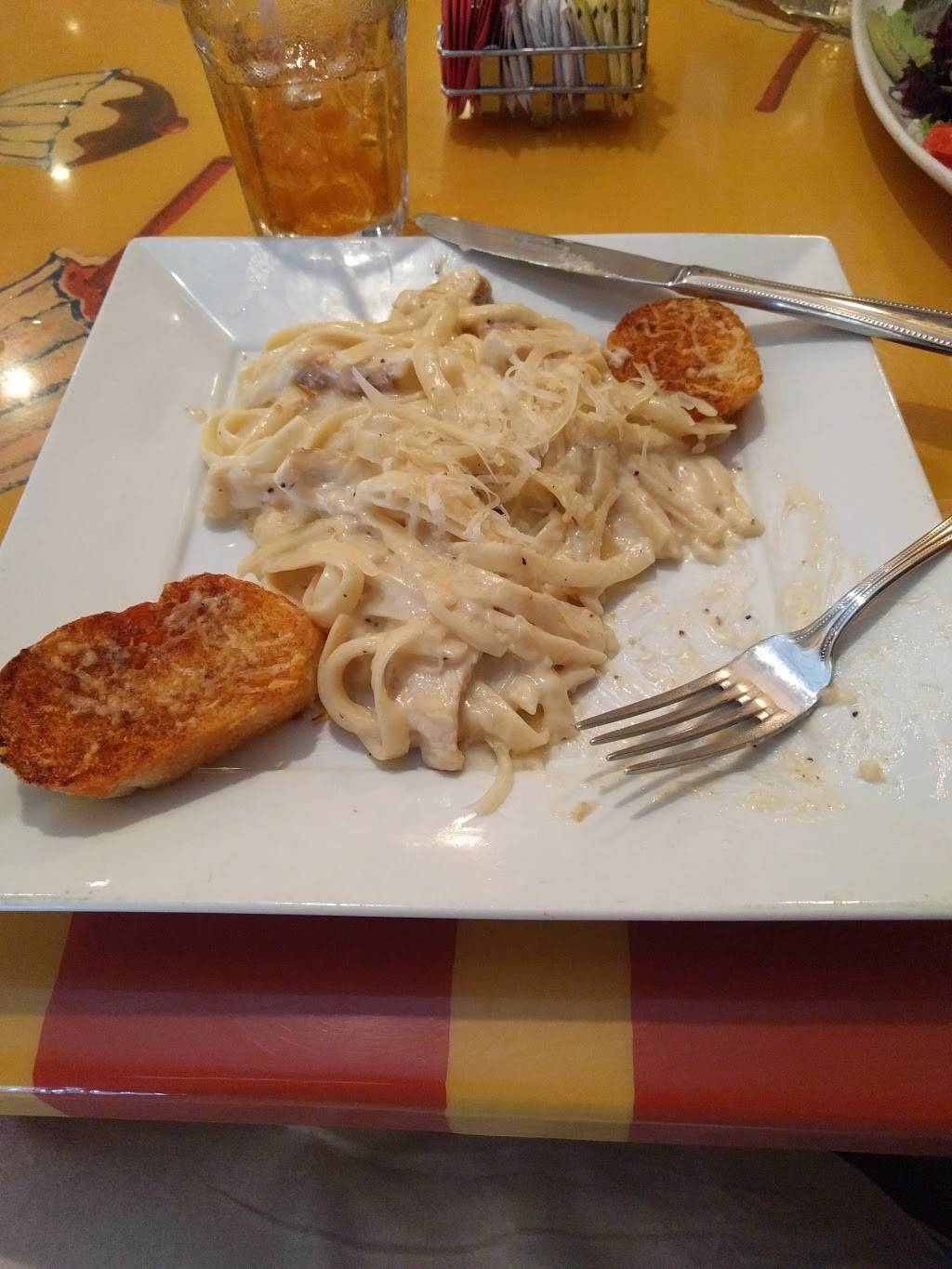 Square Market & Cafe | cafe | 36 Public Square, Columbia, TN 38401, USA | 9318403636 OR +1 931-840-3636