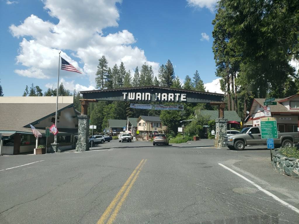 Twain Hartes Cottage Cafe | restaurant | 22975 Joaquin Gully Rd, Twain Harte, CA 95383, USA | 2095861402 OR +1 209-586-1402