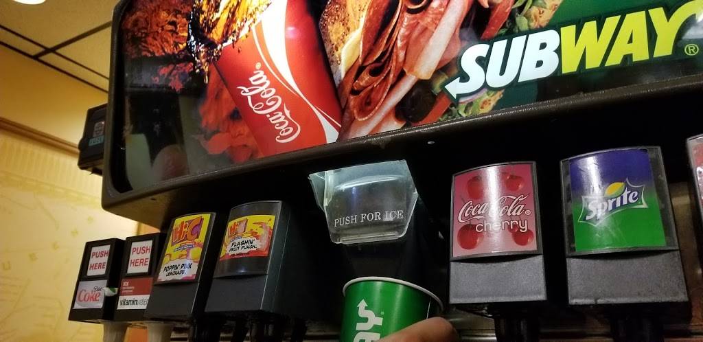 Subway | restaurant | 9730 Red Arrow Hwy, Bridgman, MI 49106, USA | 2694655511 OR +1 269-465-5511